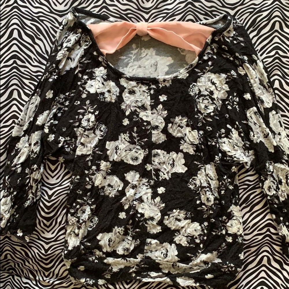 Rue 21 flower print top